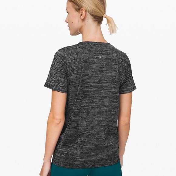 Lululemon Swiftly Relaxed Short Sleeve - Picture 2 of 6